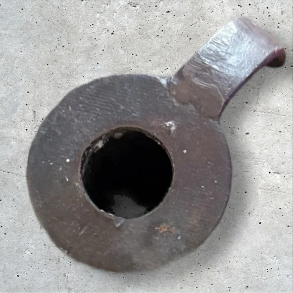Early Hogscraper Candle Stick
